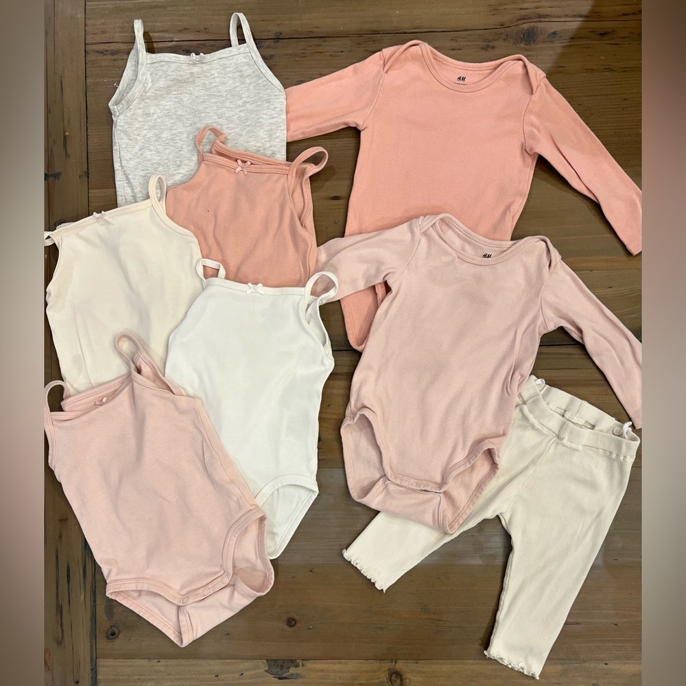 Baby girl 8 piece Set - Pink, White, and Cream
